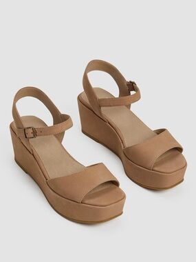 Eileen Fisher Mime Honey Tumbled Leather Platform Sandals Sz 6.5